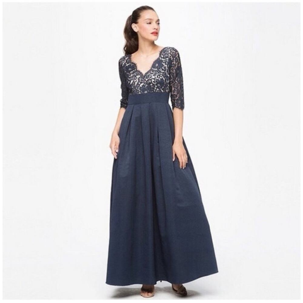 ELIZA J LACE FAILLE FORMAL EMPIRE WAIST GOWN IN NAVY BLUE V NECK WOMEN SIZE 10/L